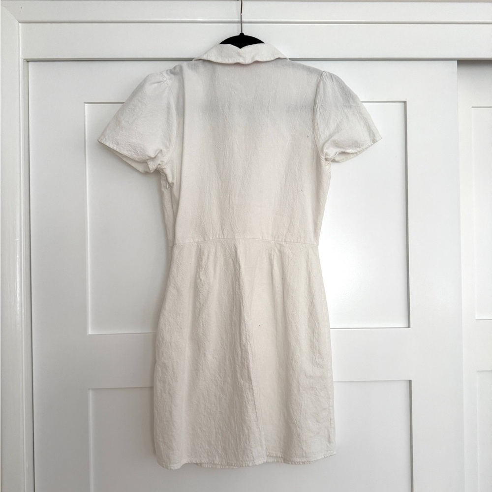 Lisa Says Gah White Mini Dress with Floral Embroidery - Picture 2 of 6